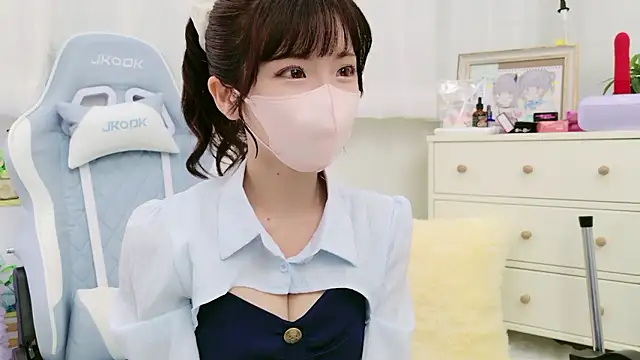 -minami- online show from 09.27.25