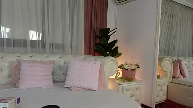 NinaCrystal1 online show from 06.13.26