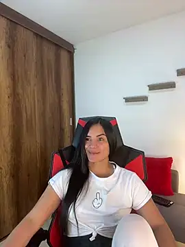 Snapshot of alexa_joonesofficial chatting on 02.25.25 alexa joonesofficial online show from 02.25.25