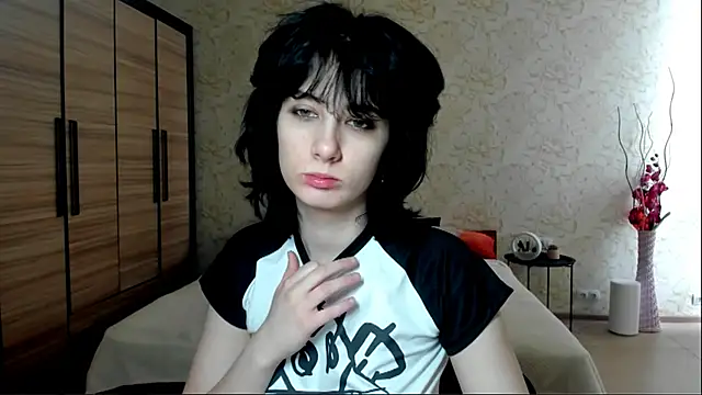 JulisSweet online show from 02.03.25