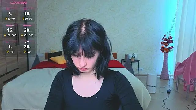 JulisSweet online show from 02.17.26