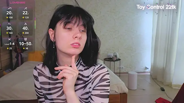 JulisSweet online show from 06.15.26