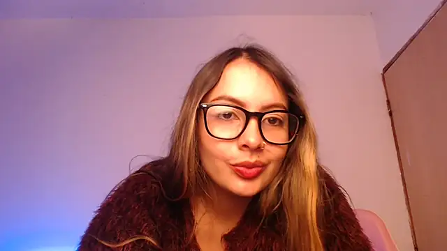 lalawhitte online show from 10.25.25