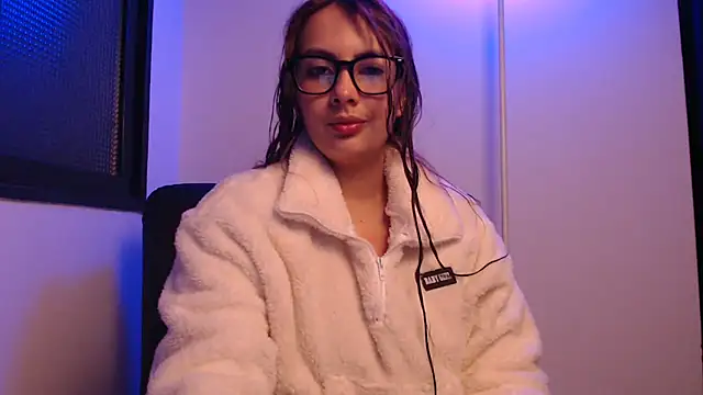 lalawhitte online show from 04.28.26