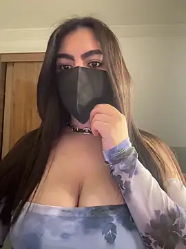 Hot-Sarah-arab online show from 03.19.26