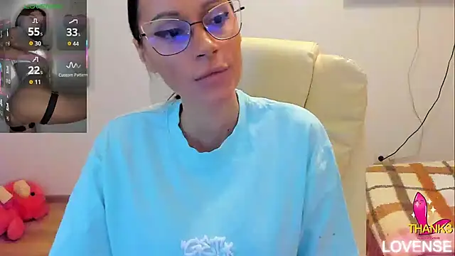 kissnicol32 online show from 03.07.26