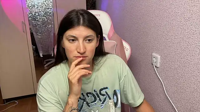 Katrin  kiss online show from 04.26.26