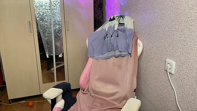 Katrin  kiss online show from 05.06.26