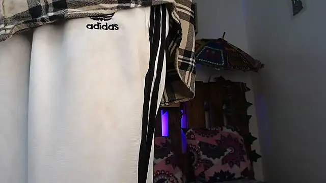 Snapshot of SARA_VAL3NTINA_ chatting on 03.14.25 SARA VAL3NTINA  online show from 03.14.25