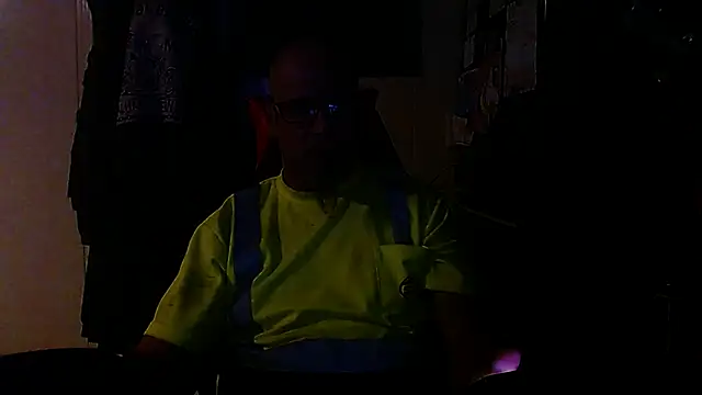 KrazyLegz online show from 09.19.25