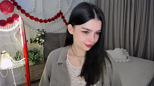 Snapshot of ContinentOfTranquility chatting on 03.16.26 ContinentOfTranquility online show from 03.16.26