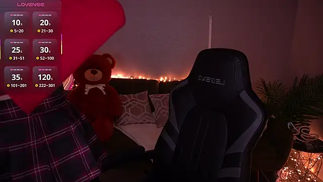 Snapshot of MilaSecrett chatting on 02.06.26 MilaSecrett online show from 02.06.26