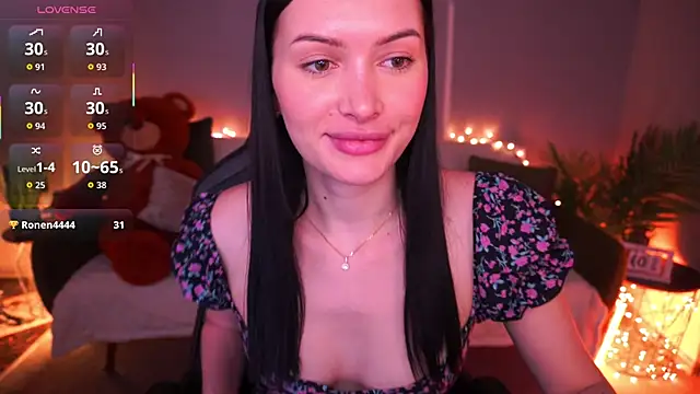 Snapshot of MilaSecrett chatting on 03.09.26 MilaSecrett online show from 03.09.26