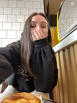 Snapshot of Jinna_milli chatting on 02.12.25 Jinna milli online show from 02.12.25