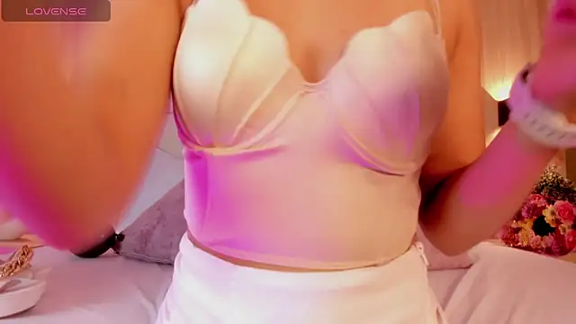 bella1207 online show from 03.06.26