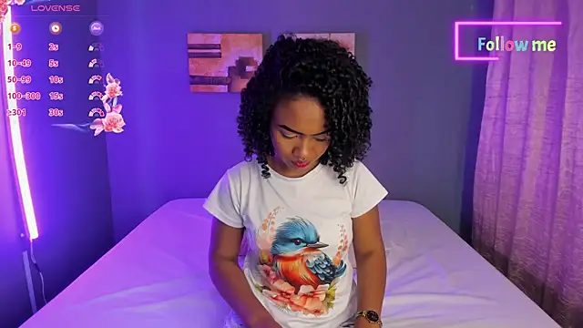 EmmaSmith06 online show from 12.26.24