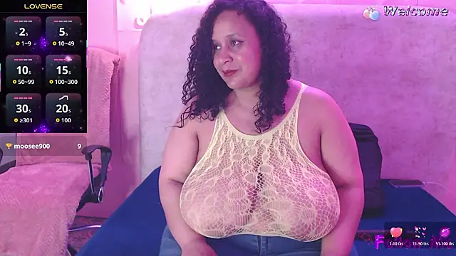 Snapshot of Danielaa_a chatting on 02.11.26 Danielaa a online show from 02.11.26