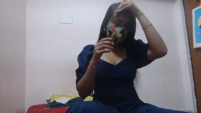 Snapshot of wildbabes chatting on 12.29.24 wildbabes online show from 12.29.24