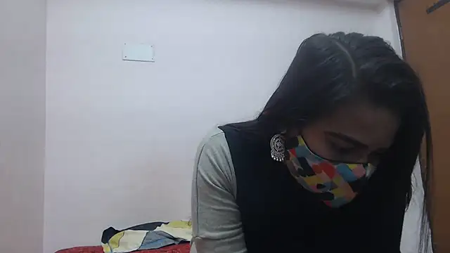 Snapshot of wildbabes chatting on 12.31.24 wildbabes online show from 12.31.24