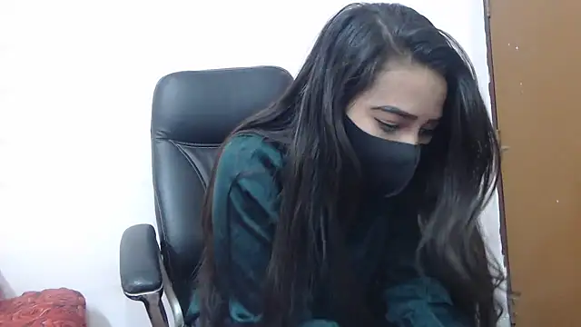 Snapshot of wildbabes chatting on 01.17.25 wildbabes online show from 01.17.25