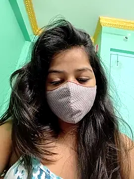 Snapshot of Monalisa_Singh chatting on 03.01.25 Monalisa Singh online show from 03.01.25