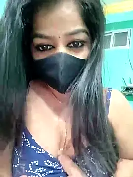 Snapshot of Monalisa_Singh chatting on 02.12.26 Monalisa Singh online show from 02.12.26