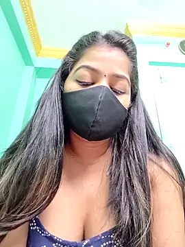 Snapshot of Monalisa_Singh chatting on 03.04.26 Monalisa Singh online show from 03.04.26