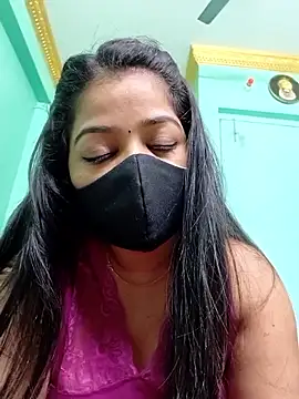 Snapshot of Monalisa_Singh chatting on 03.05.26 Monalisa Singh online show from 03.05.26