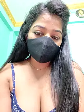 Snapshot of Monalisa_Singh chatting on 03.12.26 Monalisa Singh online show from 03.12.26