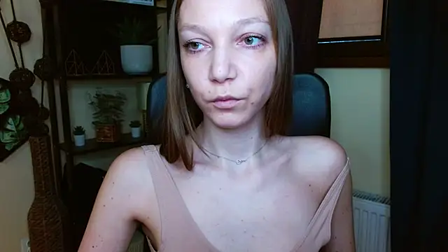 EmillyPlay online show from 03.13.26