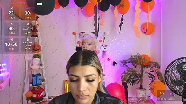 SALOOMEE   online show from 10.29.25