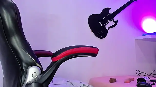 Snapshot of Sasha-sweet chatting on 11.29.25 Sasha-sweet online show from 11.29.25