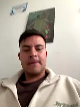 Snapshot of Nicolds14 chatting on 10.29.25 Nicolds14 online show from 10.29.25