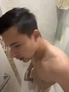 Snapshot of Nicolds14 chatting on 11.24.25 Nicolds14 online show from 11.24.25