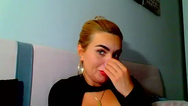 DESIREjenny online show from 12.10.24