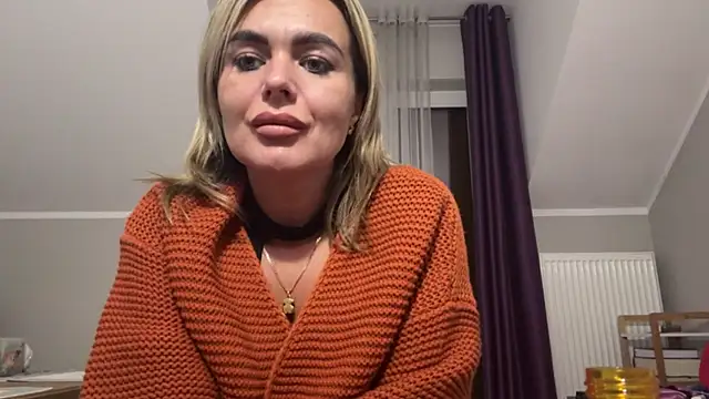 DESIREjenny online show from 10.02.25