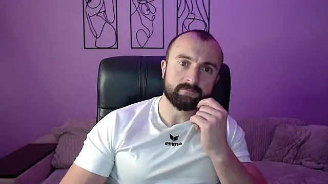 brindlefly6969 online show from 10.14.25