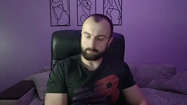 brindlefly6969 online show from 12.17.25