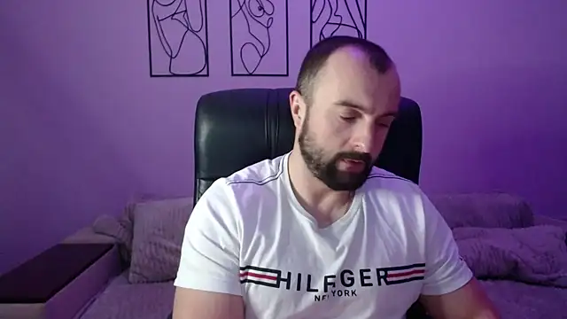 brindlefly6969 online show from 12.22.25