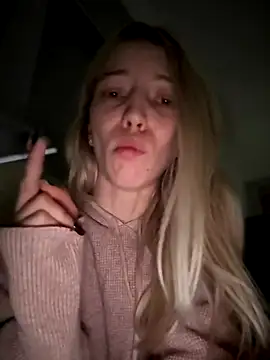 Snapshot of Adelina0001 chatting on 12.07.24 Adelina0001 online show from 12.07.24