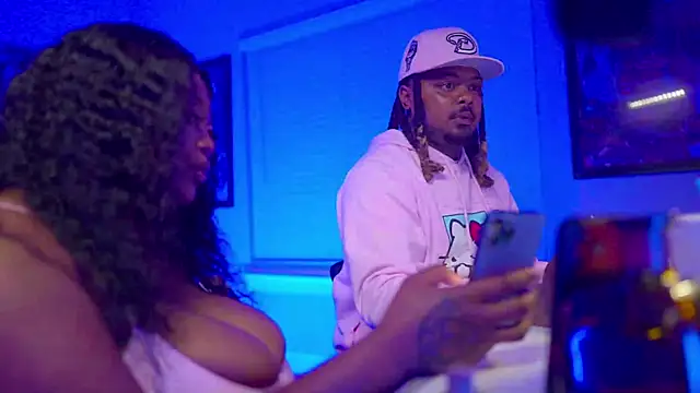 4EVAGLACIERS online show from 09.25.25