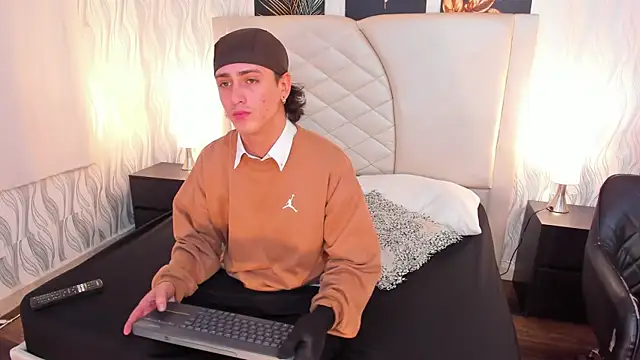 Klaus Rode online show from 02.05.25