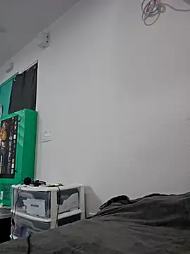 Iliketocooksquirt25 online show from 10.25.25