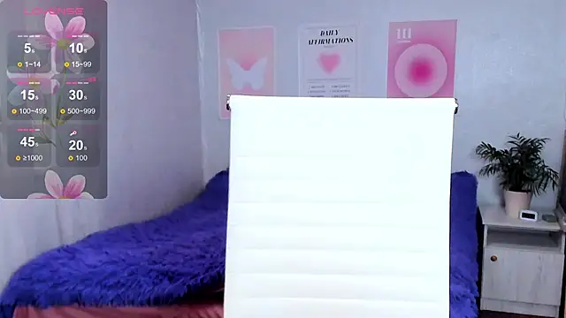 Snapshot of Geisha_Anna chatting on 07.21.26 Geisha Anna online show from 07.21.26