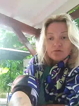 Snapshot of lady_charlyne chatting on 01.22.25 lady charlyne online show from 01.22.25