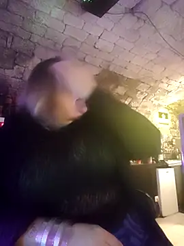 Snapshot of lady_charlyne chatting on 09.12.25 lady charlyne online show from 09.12.25