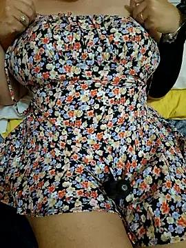 Miss Barbarella online show from 06.20.26