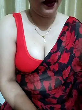 Snapshot of Priya_Boudi chatting on 12.25.24 Priya Boudi online show from 12.25.24