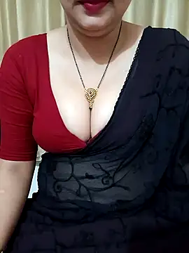 Snapshot of Priya_Boudi chatting on 01.16.25 Priya Boudi online show from 01.16.25