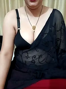 Snapshot of Priya_Boudi chatting on 01.16.25 Priya Boudi online show from 01.16.25